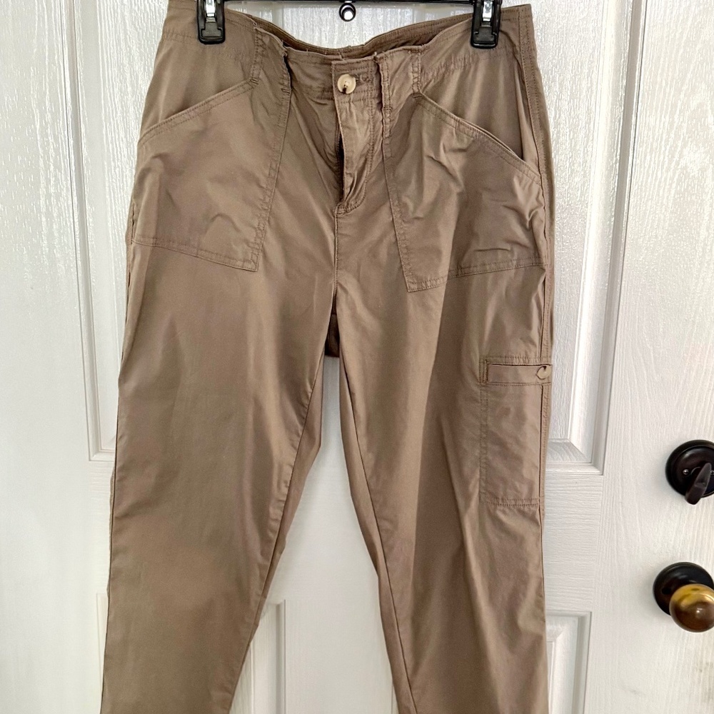 Liz Claiborne Unworn Size 4 Brown Cargo Pant